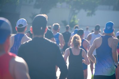 Zo houd je je sportritme vast als het buiten loeit